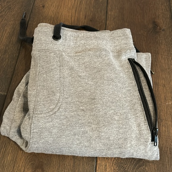 Joggers - Picture 6 of 6